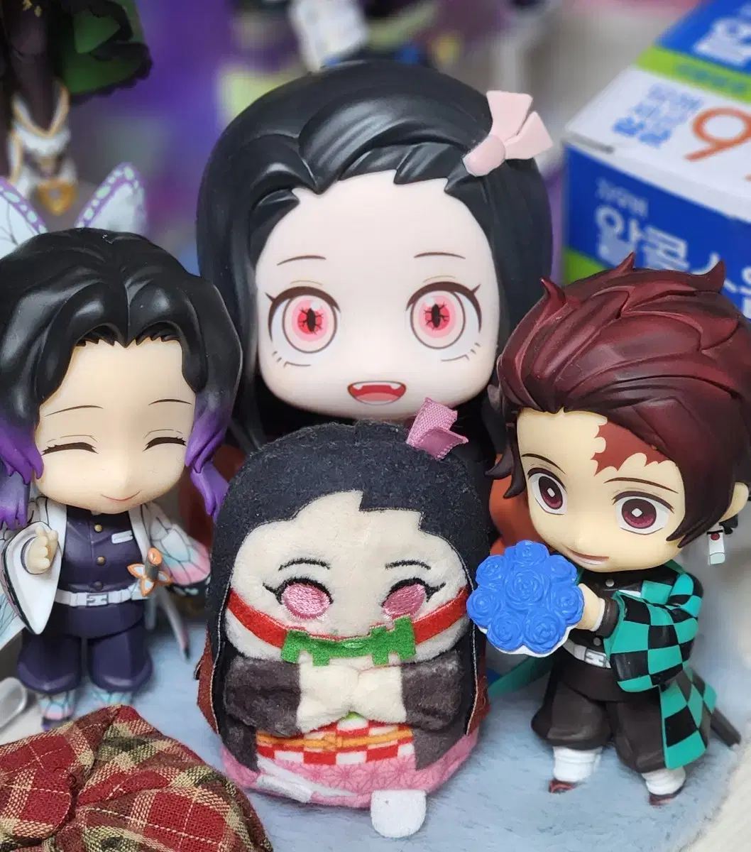 thumbnail-0